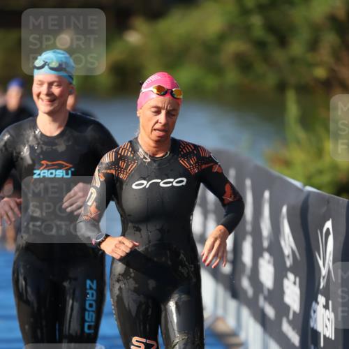 25.08.2024 - Elbe Triathlon Hamburg H.Heesch http://msf.ph/oto/6863618 25.08.2024 09:34:15 Schwimmen 462, 476, 483, 494, 495, 516, 539, 550 meine-sportfotos.de