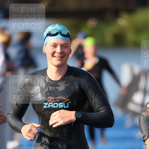 25.08.2024 - Elbe Triathlon Hamburg H.Heesch http://msf.ph/oto/6863638 25.08.2024 09:34:16 Schwimmen 462, 476, 483, 494, 495, 516, 539, 550 meine-sportfotos.de