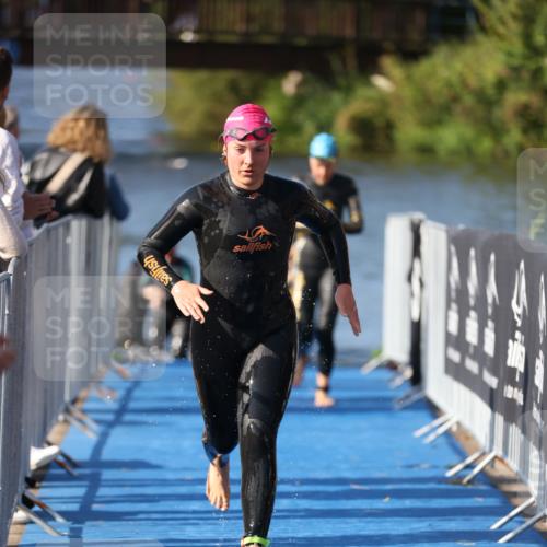 25.08.2024 - Elbe Triathlon Hamburg H.Heesch http://msf.ph/oto/6863697 25.08.2024 09:34:22 Schwimmen 462, 476, 483, 494, 495, 516, 520, 539, 550 meine-sportfotos.de