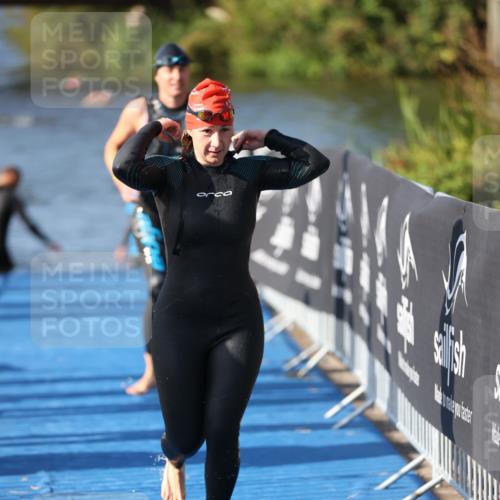 25.08.2024 - Elbe Triathlon Hamburg H.Heesch http://msf.ph/oto/6863755 25.08.2024 09:34:31 Schwimmen 462, 476, 483, 495, 516, 520, 537, 539, 550 meine-sportfotos.de