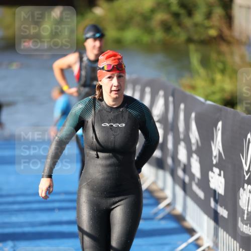 25.08.2024 - Elbe Triathlon Hamburg H.Heesch http://msf.ph/oto/6863764 25.08.2024 09:34:31 Schwimmen 462, 476, 483, 495, 516, 520, 537, 539, 550 meine-sportfotos.de