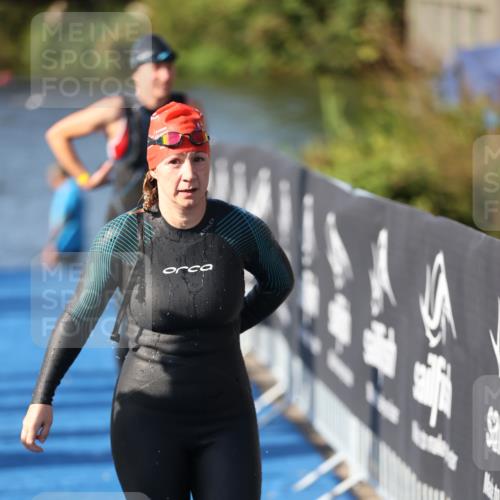 25.08.2024 - Elbe Triathlon Hamburg H.Heesch http://msf.ph/oto/6863776 25.08.2024 09:34:32 Schwimmen 462, 476, 483, 495, 516, 520, 537, 539, 550 meine-sportfotos.de