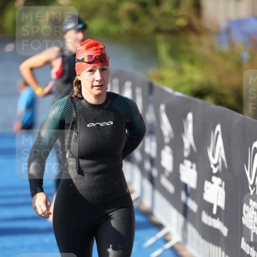 25.08.2024 - Elbe Triathlon Hamburg H.Heesch http://msf.ph/oto/6863778 25.08.2024 09:34:32 Schwimmen 462, 476, 483, 495, 516, 520, 537, 539, 550 meine-sportfotos.de
