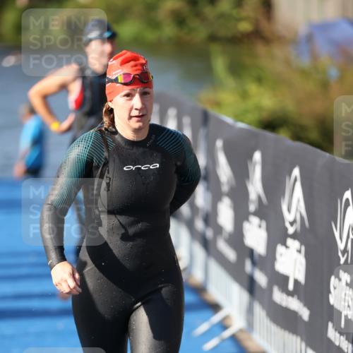 25.08.2024 - Elbe Triathlon Hamburg H.Heesch http://msf.ph/oto/6863781 25.08.2024 09:34:32 Schwimmen 462, 476, 483, 495, 516, 520, 537, 539, 550 meine-sportfotos.de