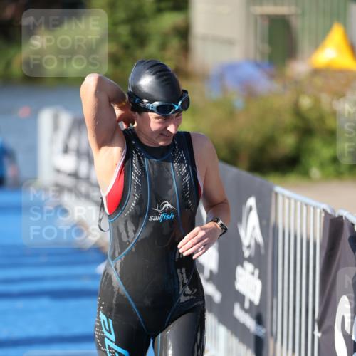25.08.2024 - Elbe Triathlon Hamburg H.Heesch http://msf.ph/oto/6863791 25.08.2024 09:34:35 Schwimmen 462, 475, 483, 495, 516, 520, 537, 539 meine-sportfotos.de