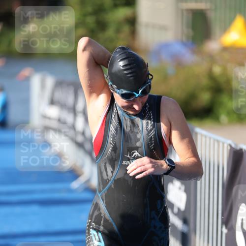 25.08.2024 - Elbe Triathlon Hamburg H.Heesch http://msf.ph/oto/6863803 25.08.2024 09:34:35 Schwimmen 462, 475, 483, 495, 516, 520, 537, 539 meine-sportfotos.de