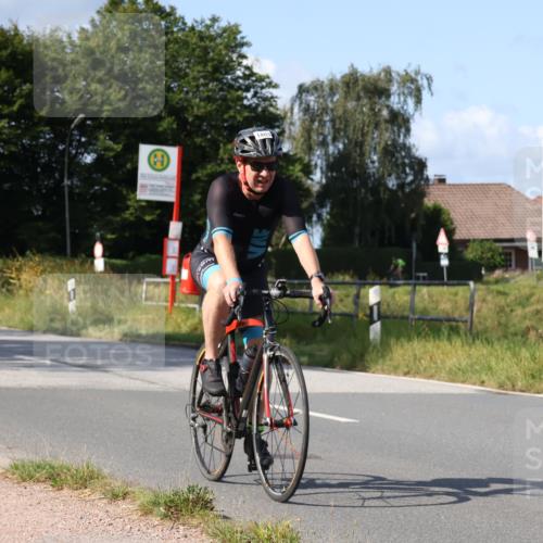 25.08.2024 - Elbe Triathlon Hamburg Fuchs,  Jonas http://msf.ph/oto/6863963 25.08.2024 10:42:28 Radfahren 768, 1458, 1441, 1414, 1403, 1444 meine-sportfotos.de