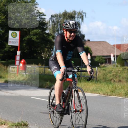 25.08.2024 - Elbe Triathlon Hamburg Fuchs,  Jonas http://msf.ph/oto/6863967 25.08.2024 10:42:28 Radfahren 768, 1458, 1441, 1414, 1403, 1444 meine-sportfotos.de