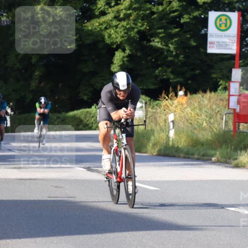 25.08.2024 - Elbe Triathlon Hamburg Fuchs,  Jonas http://msf.ph/oto/6864061 25.08.2024 09:21:37 Radfahren 188, 197, 204, 42, 46, 92 meine-sportfotos.de