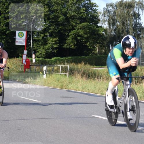25.08.2024 - Elbe Triathlon Hamburg Fuchs,  Jonas http://msf.ph/oto/6864118 25.08.2024 09:21:42 Radfahren 197, 204, 42, 46, 92, 294, 34, 280, 190 meine-sportfotos.de