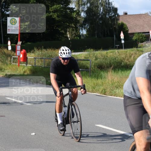 25.08.2024 - Elbe Triathlon Hamburg Fuchs,  Jonas http://msf.ph/oto/6864177 25.08.2024 10:48:51 Radfahren 628, 711, 745, 717, 568 meine-sportfotos.de