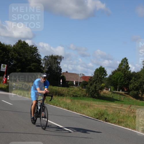 25.08.2024 - Elbe Triathlon Hamburg Fuchs,  Jonas http://msf.ph/oto/6864212 25.08.2024 10:49:00 Radfahren 717, 568, 729, 706, 651 meine-sportfotos.de