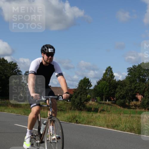 25.08.2024 - Elbe Triathlon Hamburg Fuchs,  Jonas http://msf.ph/oto/6864236 25.08.2024 10:49:07 Radfahren 706, 651, 577, 692 meine-sportfotos.de