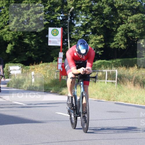 25.08.2024 - Elbe Triathlon Hamburg Fuchs,  Jonas http://msf.ph/oto/6864237 25.08.2024 09:21:54 Radfahren 190, 84, 296, 93, 308 meine-sportfotos.de