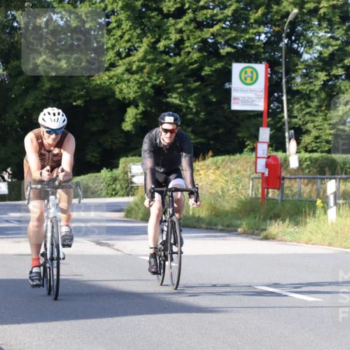 25.08.2024 - Elbe Triathlon Hamburg Fuchs,  Jonas http://msf.ph/oto/6864241 25.08.2024 09:21:55 Radfahren 84, 296, 93, 308 meine-sportfotos.de