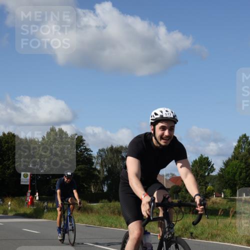 25.08.2024 - Elbe Triathlon Hamburg Fuchs,  Jonas http://msf.ph/oto/6864258 25.08.2024 10:49:10 Radfahren 651, 577, 692 meine-sportfotos.de
