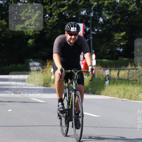 25.08.2024 - Elbe Triathlon Hamburg Fuchs,  Jonas http://msf.ph/oto/6864270 25.08.2024 10:49:21 Radfahren 707, 670, 713 meine-sportfotos.de