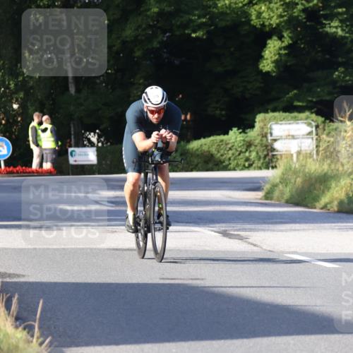 25.08.2024 - Elbe Triathlon Hamburg Fuchs,  Jonas http://msf.ph/oto/6864350 25.08.2024 09:22:07 Radfahren 213, 275 meine-sportfotos.de