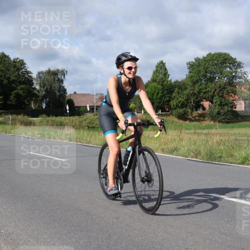 25.08.2024 - Elbe Triathlon Hamburg Fuchs,  Jonas http://msf.ph/oto/6864382 25.08.2024 10:06:19 Radfahren 369, 472, 509, 445, 426, 175 meine-sportfotos.de