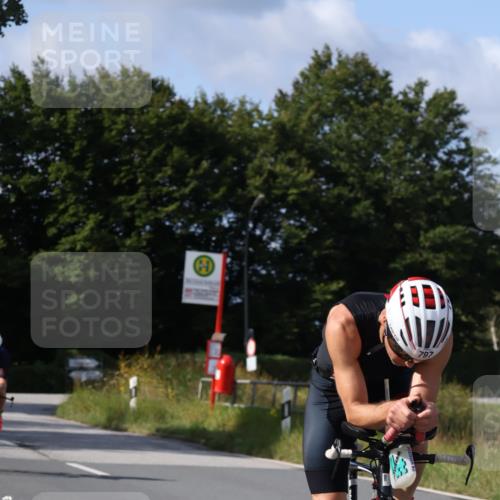 25.08.2024 - Elbe Triathlon Hamburg Fuchs,  Jonas http://msf.ph/oto/6864390 25.08.2024 10:50:04 Radfahren 1849, 1495, 797, 1592, 626 meine-sportfotos.de
