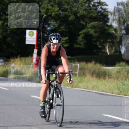 25.08.2024 - Elbe Triathlon Hamburg Fuchs,  Jonas http://msf.ph/oto/6864392 25.08.2024 10:06:20 Radfahren 472, 509, 445, 426, 175 meine-sportfotos.de