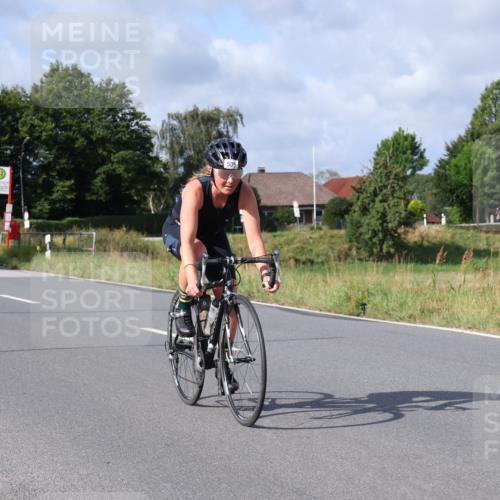 25.08.2024 - Elbe Triathlon Hamburg Fuchs,  Jonas http://msf.ph/oto/6864409 25.08.2024 10:06:21 Radfahren 472, 509, 445, 426, 175 meine-sportfotos.de