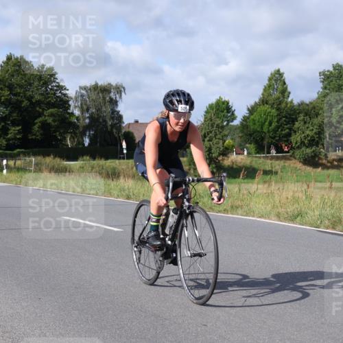 25.08.2024 - Elbe Triathlon Hamburg Fuchs,  Jonas http://msf.ph/oto/6864412 25.08.2024 10:06:21 Radfahren 472, 509, 445, 426, 175 meine-sportfotos.de