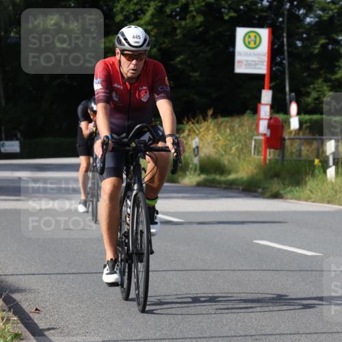 25.08.2024 - Elbe Triathlon Hamburg Fuchs,  Jonas http://msf.ph/oto/6864428 25.08.2024 10:06:23 Radfahren 472, 509, 445, 426, 175 meine-sportfotos.de