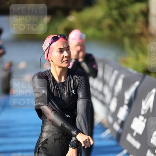 25.08.2024 - Elbe Triathlon Hamburg H.Heesch http://msf.ph/oto/6864450 25.08.2024 09:35:59 Schwimmen 461, 487, 521, 532, 540 meine-sportfotos.de