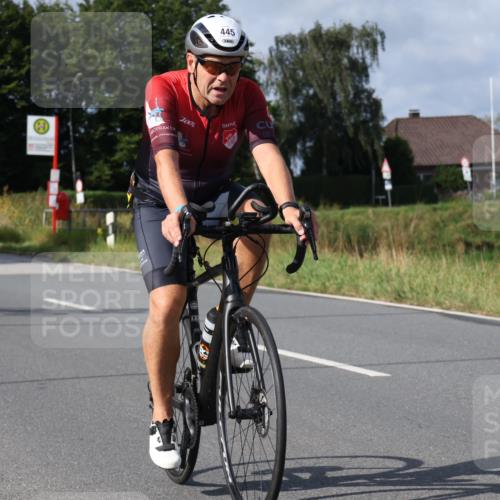 25.08.2024 - Elbe Triathlon Hamburg Fuchs,  Jonas http://msf.ph/oto/6864452 25.08.2024 10:06:24 Radfahren 509, 445, 426, 175 meine-sportfotos.de