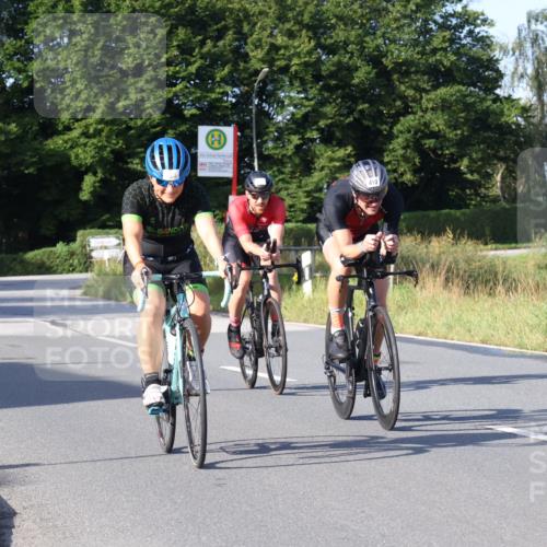 25.08.2024 - Elbe Triathlon Hamburg Fuchs,  Jonas http://msf.ph/oto/6864484 25.08.2024 09:22:26 Radfahren 179, 62, 440, 410, 128, 75 meine-sportfotos.de