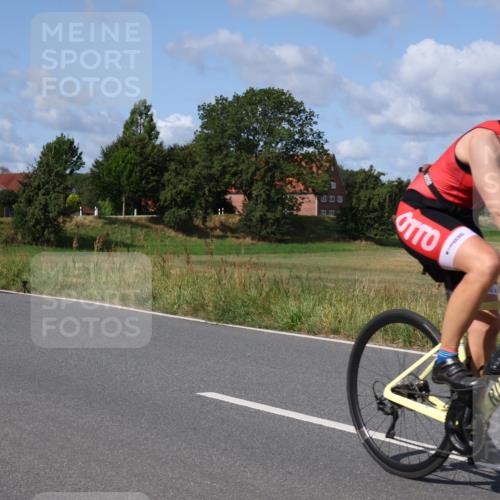 25.08.2024 - Elbe Triathlon Hamburg Fuchs,  Jonas http://msf.ph/oto/6864490 25.08.2024 10:50:22 Radfahren 1473, 748, 1516 meine-sportfotos.de
