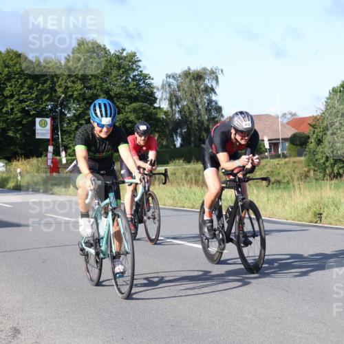 25.08.2024 - Elbe Triathlon Hamburg Fuchs,  Jonas http://msf.ph/oto/6864499 25.08.2024 09:22:26 Radfahren 179, 62, 440, 410, 128, 75 meine-sportfotos.de