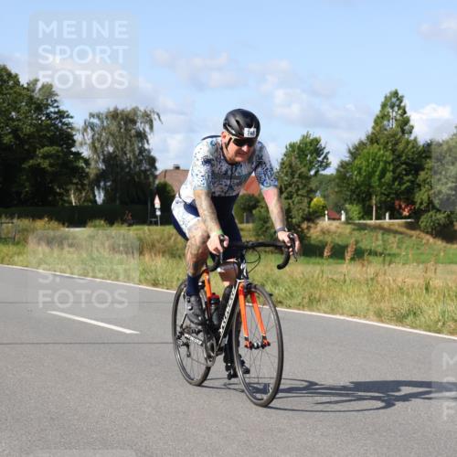 25.08.2024 - Elbe Triathlon Hamburg Fuchs,  Jonas http://msf.ph/oto/6864505 25.08.2024 10:50:24 Radfahren 1473, 748, 1516, 708 meine-sportfotos.de