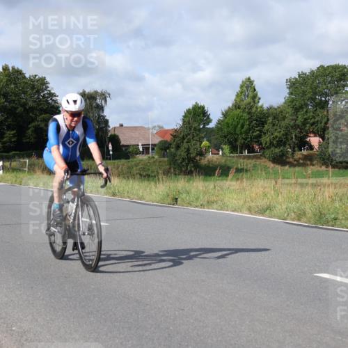 25.08.2024 - Elbe Triathlon Hamburg Fuchs,  Jonas http://msf.ph/oto/6864516 25.08.2024 10:06:26 Radfahren 445, 426, 175 meine-sportfotos.de