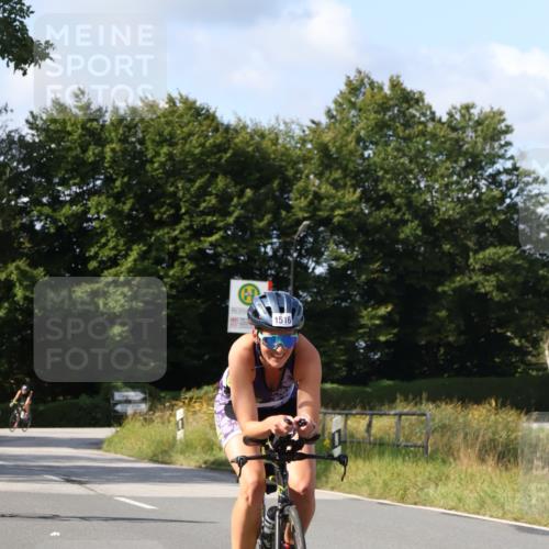 25.08.2024 - Elbe Triathlon Hamburg Fuchs,  Jonas http://msf.ph/oto/6864517 25.08.2024 10:50:29 Radfahren 748, 1516, 708, 1526 meine-sportfotos.de