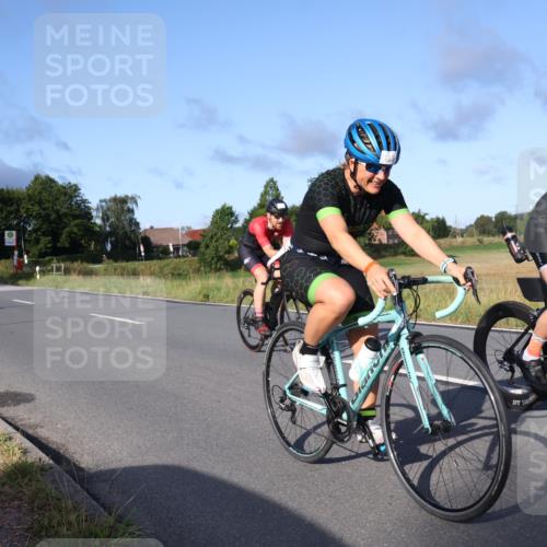 25.08.2024 - Elbe Triathlon Hamburg Fuchs,  Jonas http://msf.ph/oto/6864521 25.08.2024 09:22:27 Radfahren 62, 440, 410, 128, 75 meine-sportfotos.de