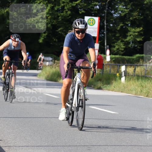 25.08.2024 - Elbe Triathlon Hamburg Fuchs,  Jonas http://msf.ph/oto/6864539 25.08.2024 10:06:38 Radfahren 523, 367, 529, 347, 256 meine-sportfotos.de