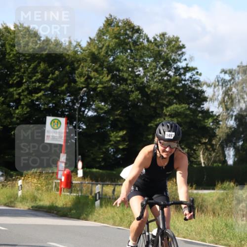25.08.2024 - Elbe Triathlon Hamburg Fuchs,  Jonas http://msf.ph/oto/6864540 25.08.2024 10:50:32 Radfahren 1516, 708, 1526, 480 meine-sportfotos.de