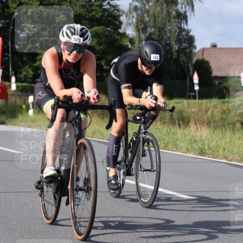 25.08.2024 - Elbe Triathlon Hamburg Fuchs,  Jonas http://msf.ph/oto/6864584 25.08.2024 10:06:41 Radfahren 523, 367, 529, 347, 256, 206 meine-sportfotos.de