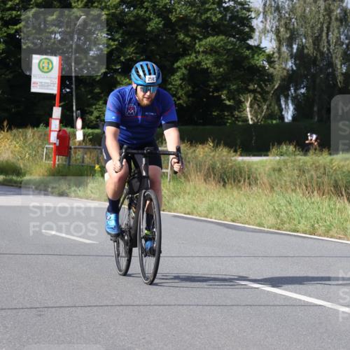 25.08.2024 - Elbe Triathlon Hamburg Fuchs,  Jonas http://msf.ph/oto/6864619 25.08.2024 10:06:45 Radfahren 529, 347, 256, 206, 319, 141 meine-sportfotos.de