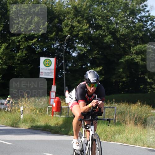 25.08.2024 - Elbe Triathlon Hamburg Fuchs,  Jonas http://msf.ph/oto/6864620 25.08.2024 10:50:43 Radfahren 480, 1569, 698 meine-sportfotos.de