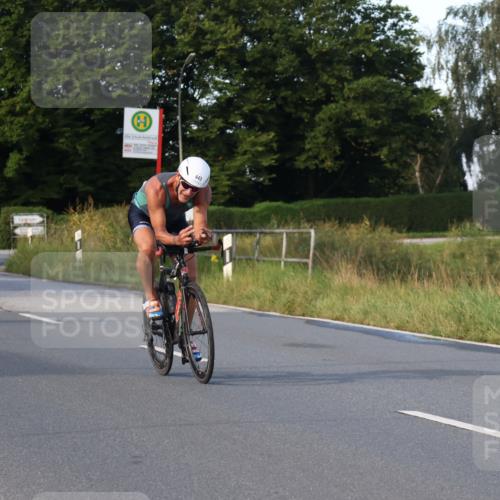 25.08.2024 - Elbe Triathlon Hamburg Fuchs,  Jonas http://msf.ph/oto/6864621 25.08.2024 09:22:50 Radfahren 45, 443, 266, 56 meine-sportfotos.de