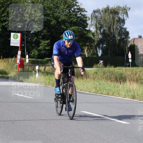 25.08.2024 - Elbe Triathlon Hamburg Fuchs,  Jonas http://msf.ph/oto/6864622 25.08.2024 10:06:45 Radfahren 529, 347, 256, 206, 319, 141 meine-sportfotos.de