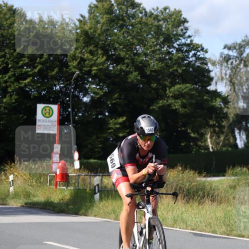 25.08.2024 - Elbe Triathlon Hamburg Fuchs,  Jonas http://msf.ph/oto/6864626 25.08.2024 10:50:43 Radfahren 480, 1569, 698 meine-sportfotos.de