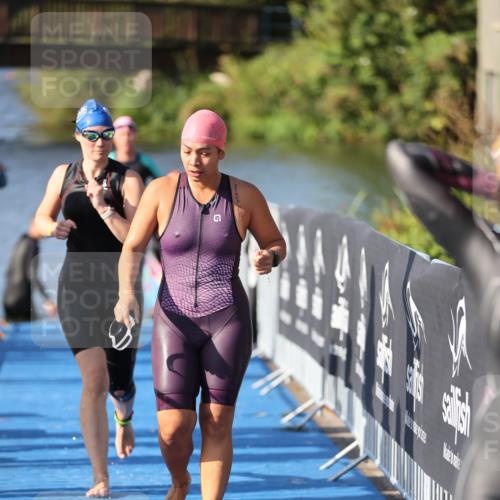 25.08.2024 - Elbe Triathlon Hamburg H.Heesch http://msf.ph/oto/6864705 25.08.2024 09:36:24 Schwimmen 478, 487, 501, 523, 533, 540 meine-sportfotos.de
