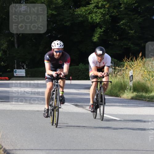 25.08.2024 - Elbe Triathlon Hamburg Fuchs,  Jonas http://msf.ph/oto/6864740 25.08.2024 10:06:53 Radfahren 206, 319, 141, 451, 395 meine-sportfotos.de