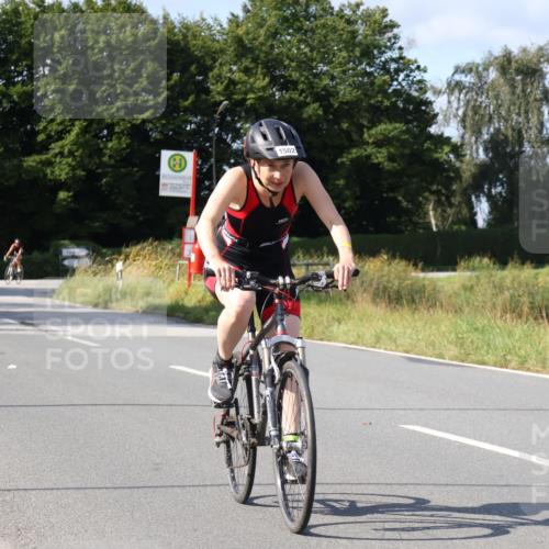 25.08.2024 - Elbe Triathlon Hamburg Fuchs,  Jonas http://msf.ph/oto/6864741 25.08.2024 10:51:07 Radfahren 1548, 737, 1502, 552, 1555 meine-sportfotos.de