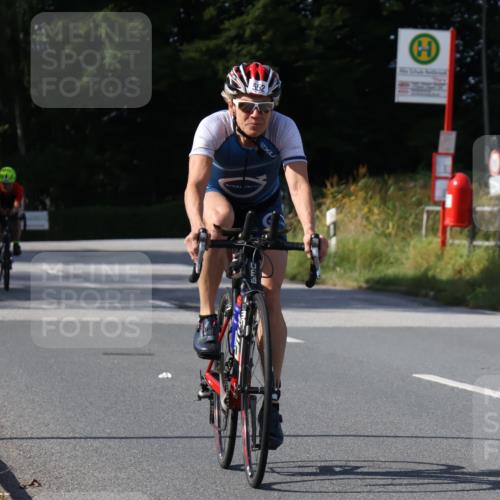 25.08.2024 - Elbe Triathlon Hamburg Fuchs,  Jonas http://msf.ph/oto/6864754 25.08.2024 10:51:10 Radfahren 1548, 737, 1502, 552, 1555, 733, 1565 meine-sportfotos.de
