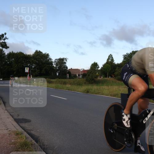 25.08.2024 - Elbe Triathlon Hamburg Fuchs,  Jonas http://msf.ph/oto/6864755 25.08.2024 09:23:12 Radfahren 105, 340, 120 meine-sportfotos.de